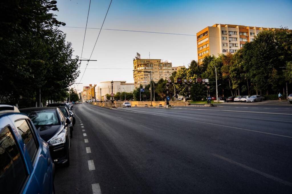 Modern 1 Bedroom Apartment In Bucharest Center! Exterior foto